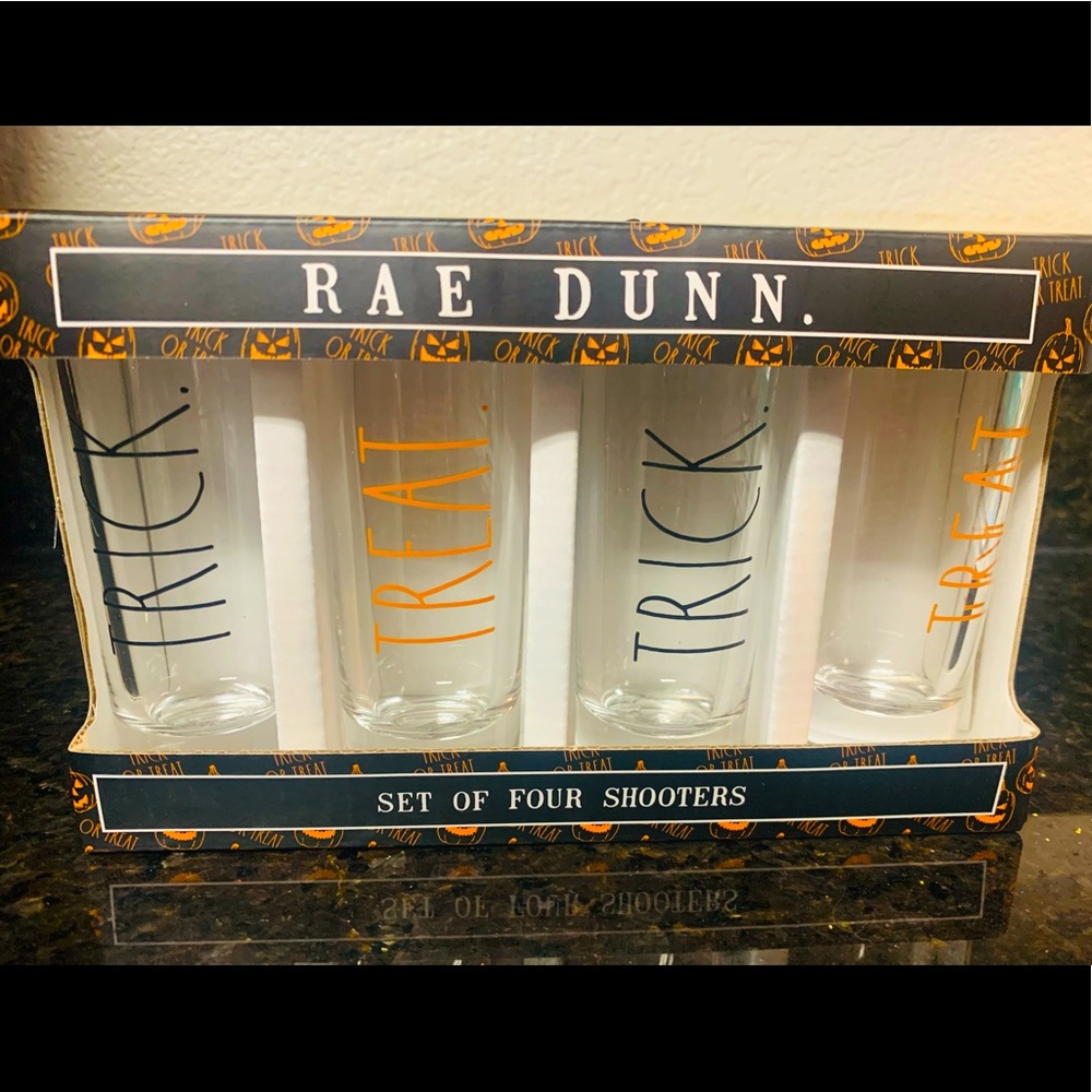 RAE DUNN-Trick or Treat Shooter Glasses 🎃